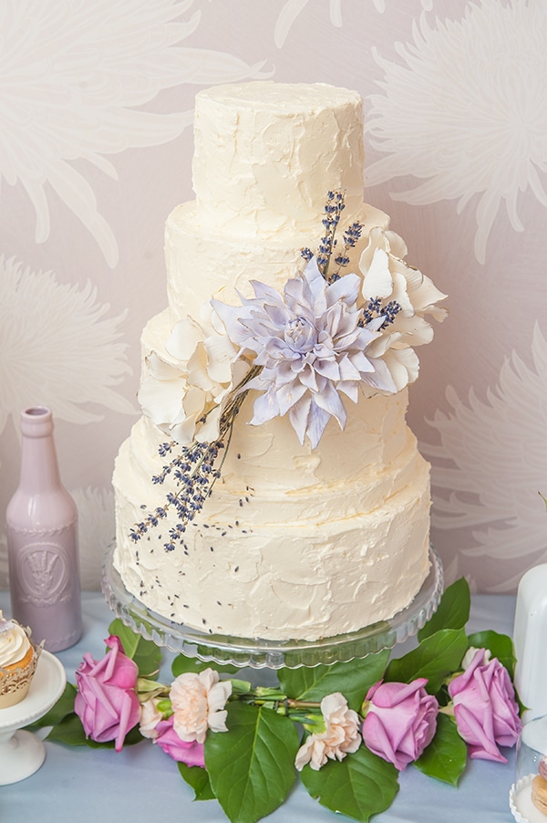Lavender manor wedding photoshoot  - cake and cupcake from Catisserie