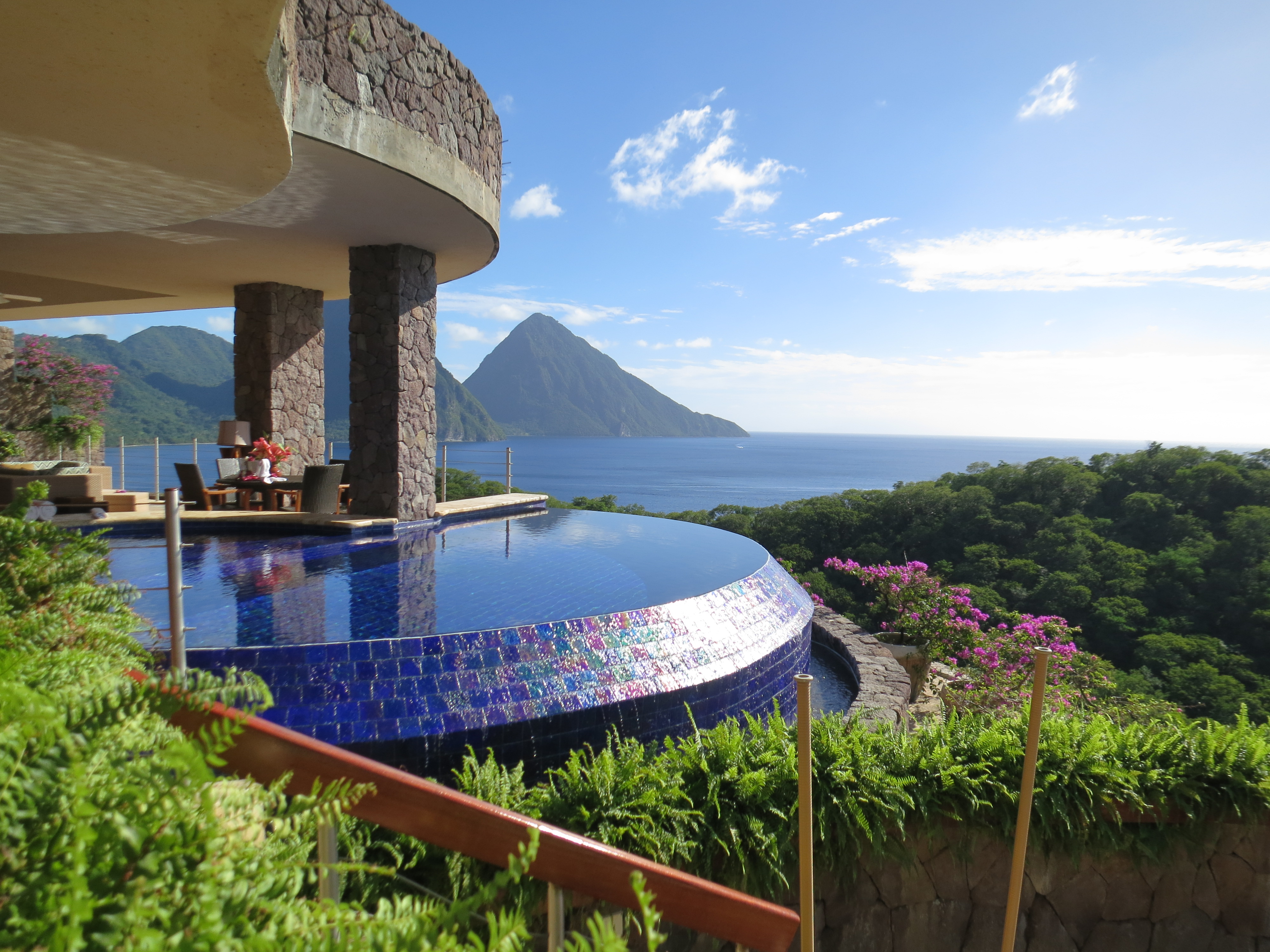 St. Lucia honeymoon ideas - Jade Mountain Resort room interior