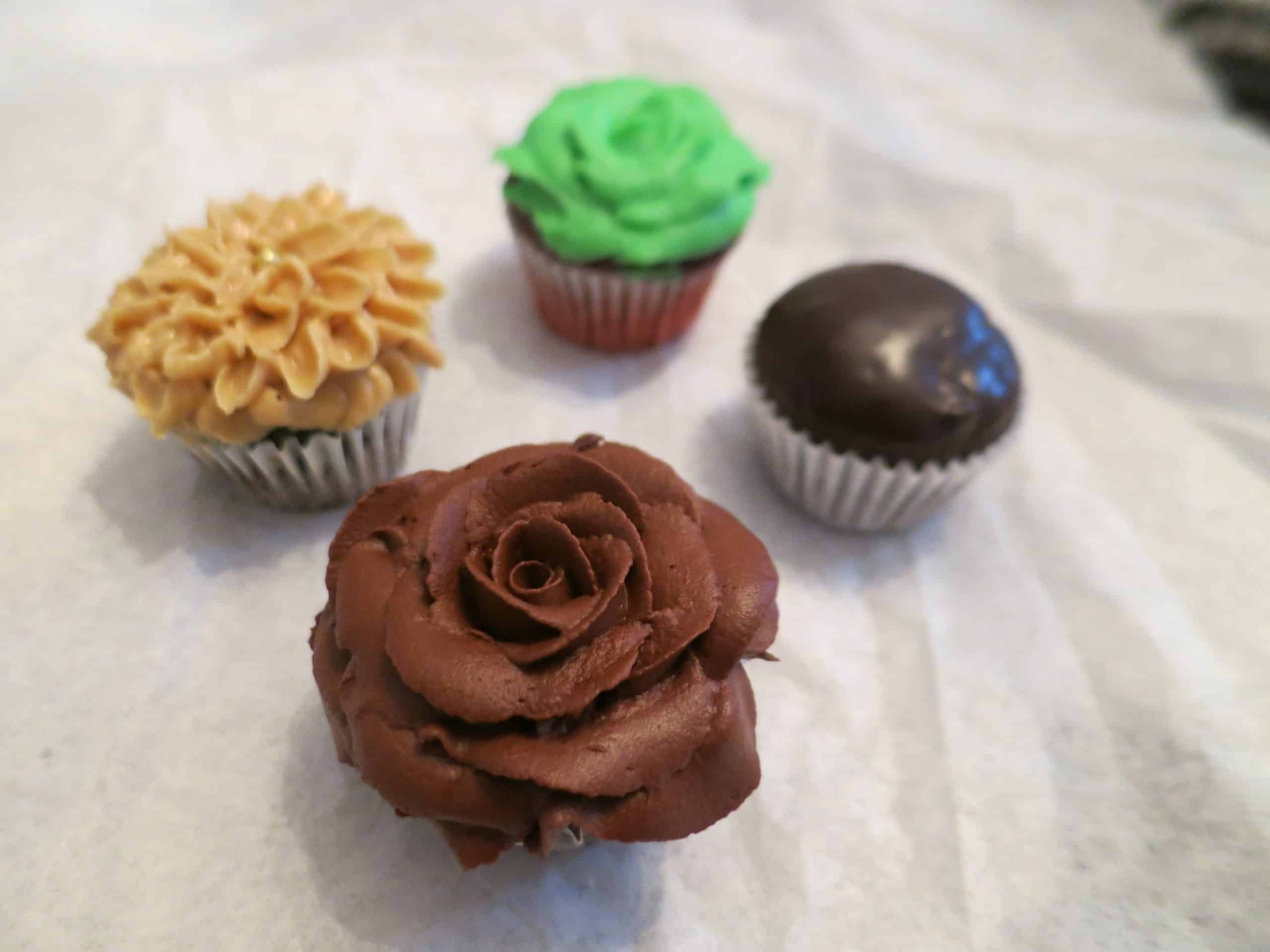 Sweet ideas: Mini flower cupcakes
