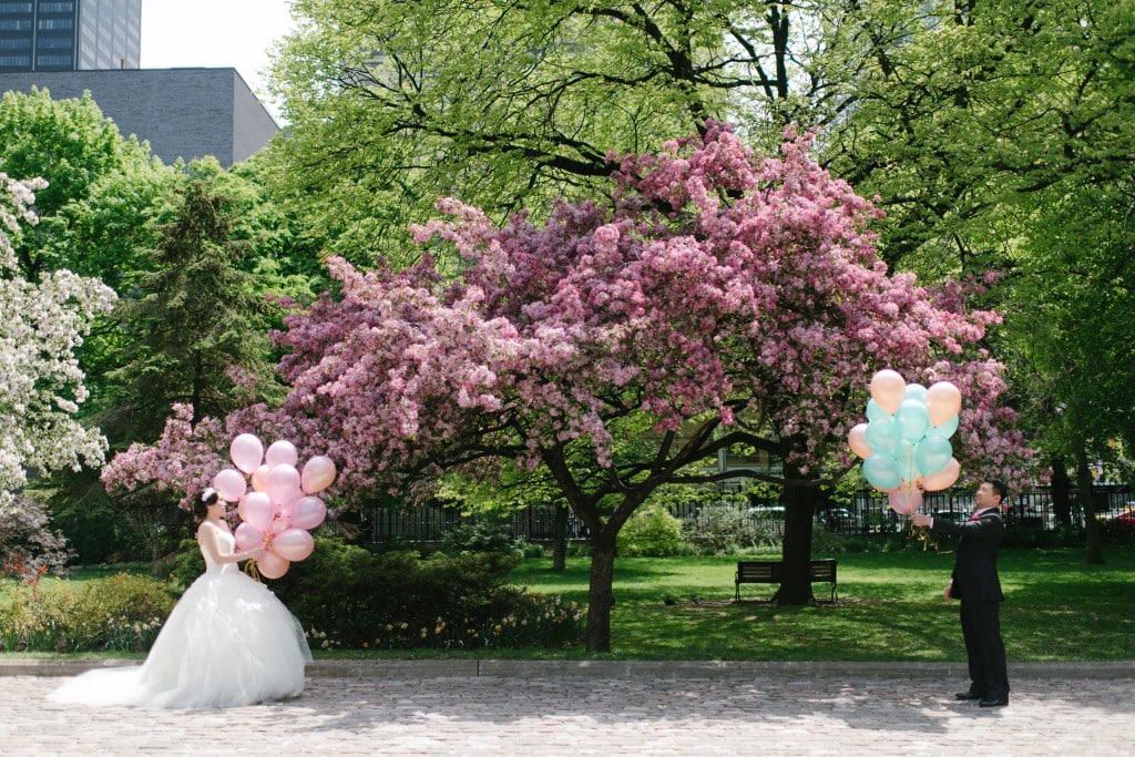 Balloon release first look - Ombre and Blush Wedding at Malaparte