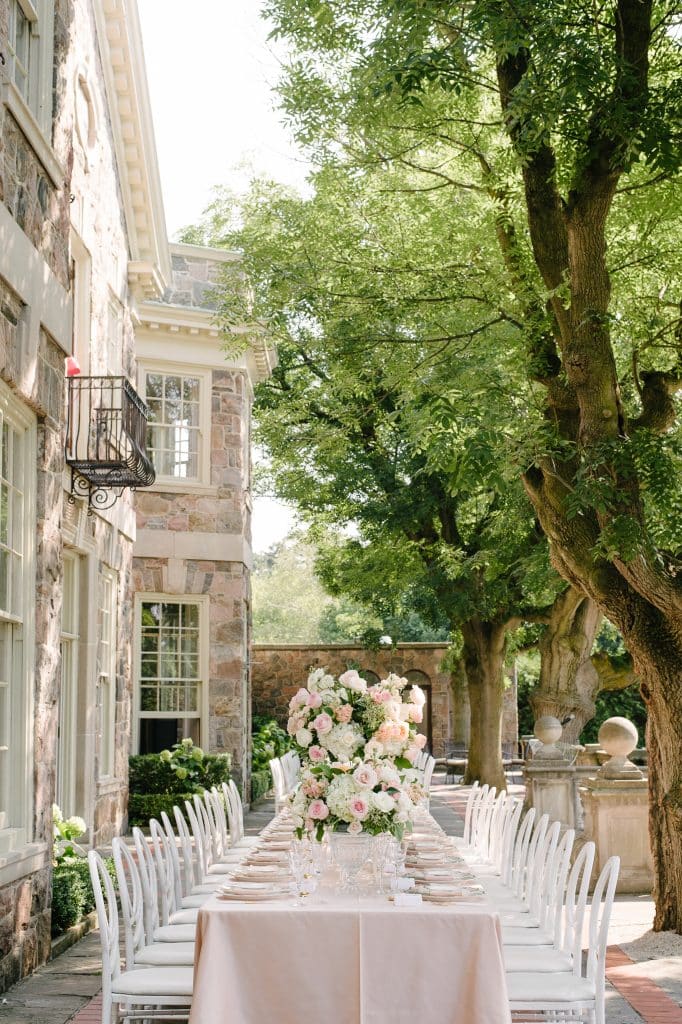 Beautiful outdoor wedding at Graydon Hall Manor