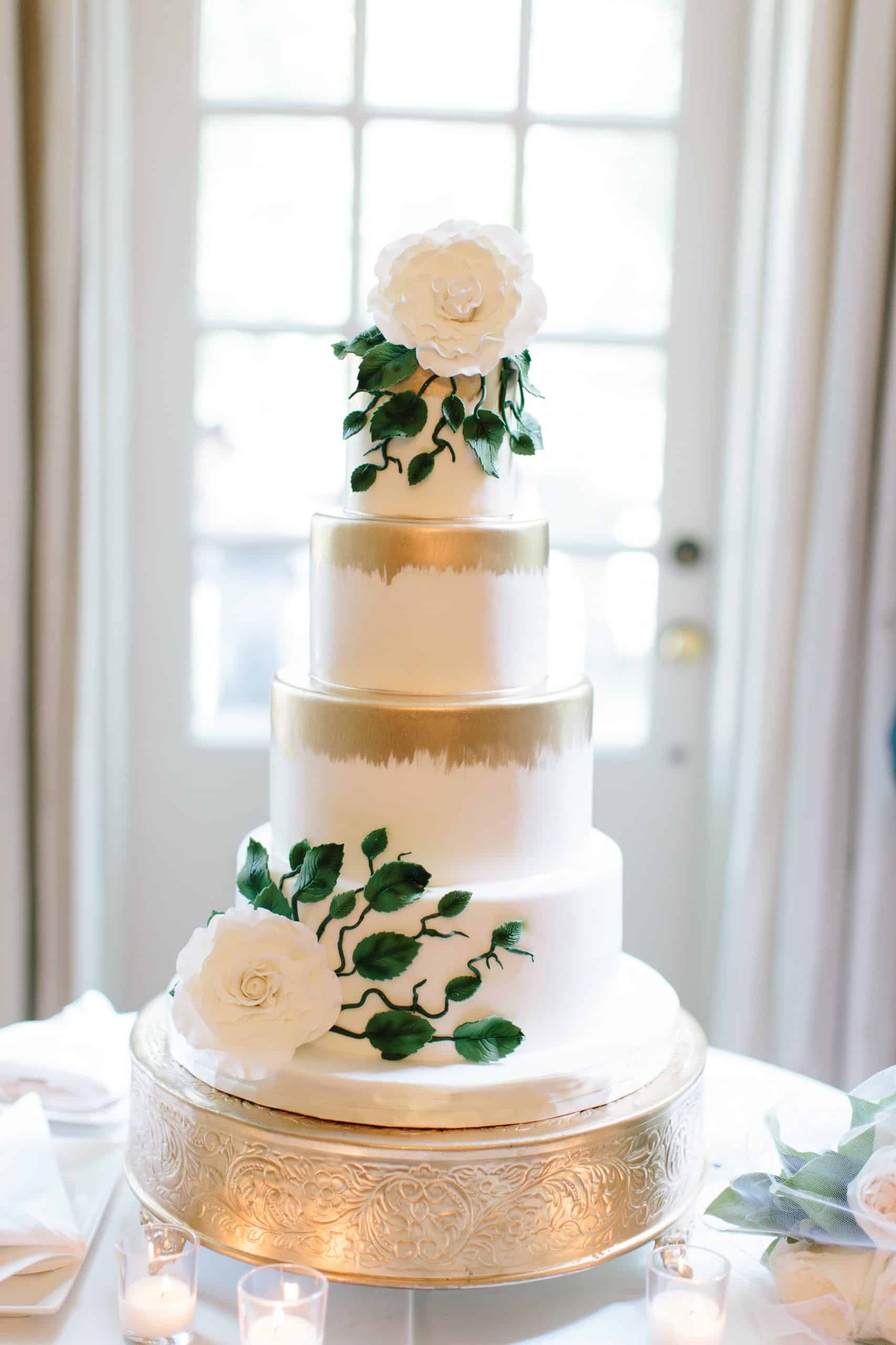 Graydon Hall Manor: Francine and Adrien