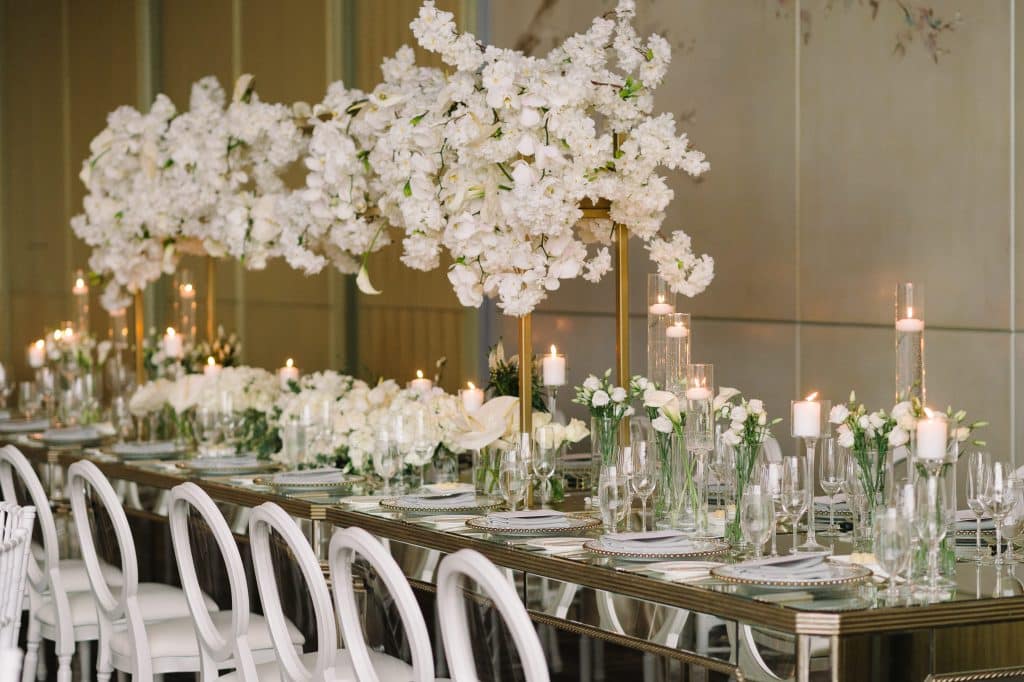 Head table - Modern luxurious all white wedding at Four Seasons Hotel Toronto, Vinci room. Planned by Rebecca Chan Weddings & Events. www.rebeccachan.ca