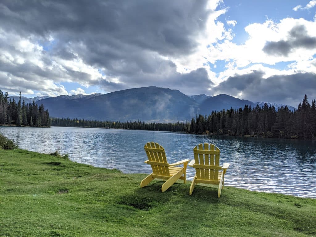 Jasper Honeymoon Guide - Relax at Fairmont Jasper Park Lodge