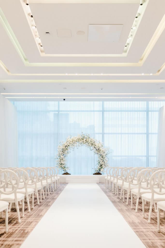 Modern white wedding ceremony at Four Seasons Hotel Toronto