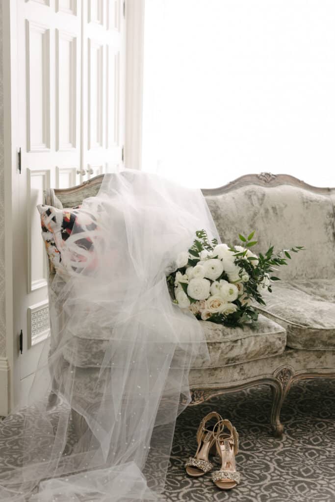 Graydon Hall Manor Wedding - Bridal suite